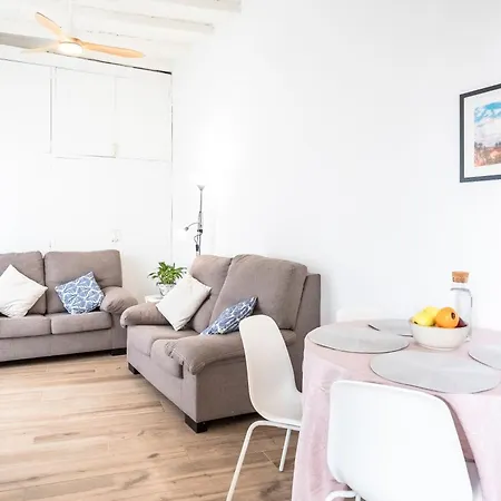 Apartment Family Friendly Sea View Next To