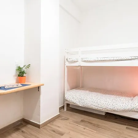 Apartment Family Friendly Sea View Next To